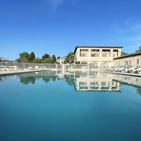 Les De Robinson: Riverside With Pool In Apartment Mandelieu-la-Napoule